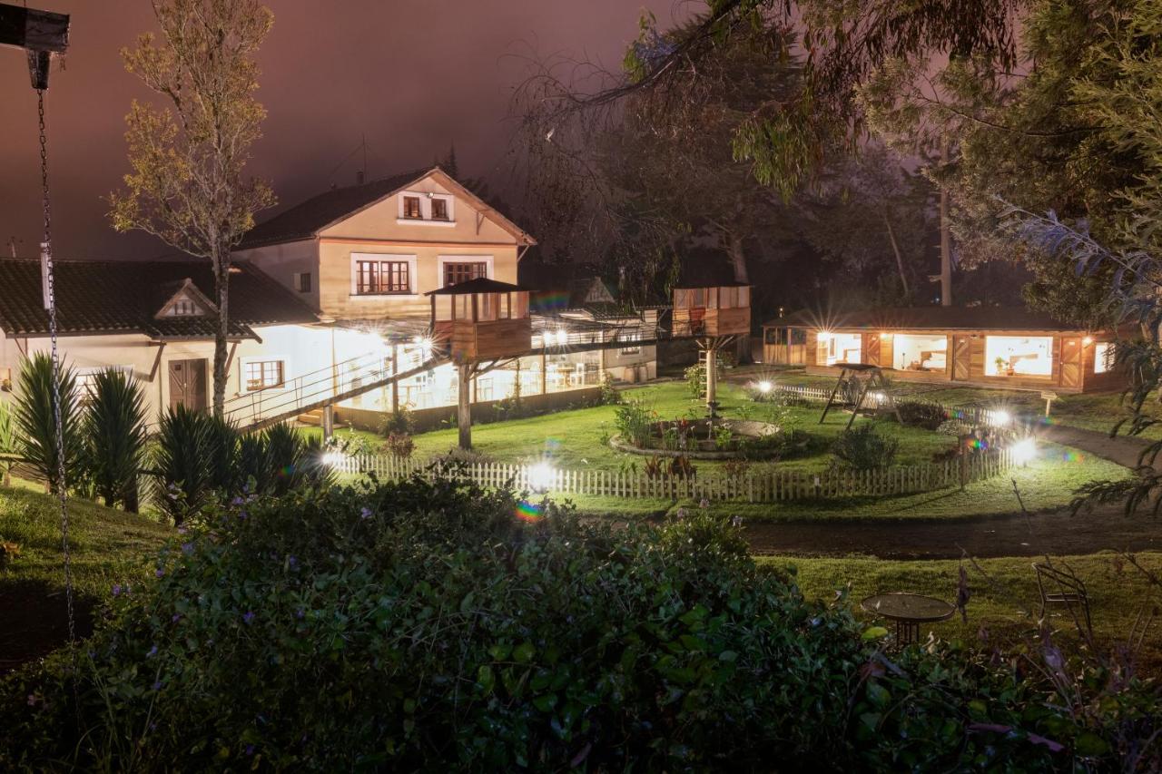 Hosteria Papagayo Cotopaxi Machachi Exterior photo